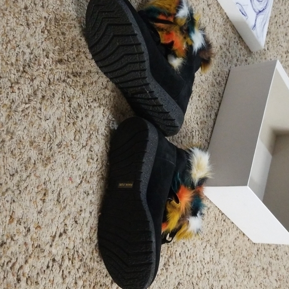 Boots - Picture 2 of 2